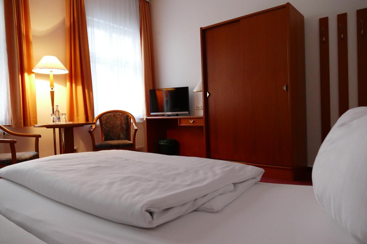 Hotel Am Dom グライフスヴァルト エクステリア 写真