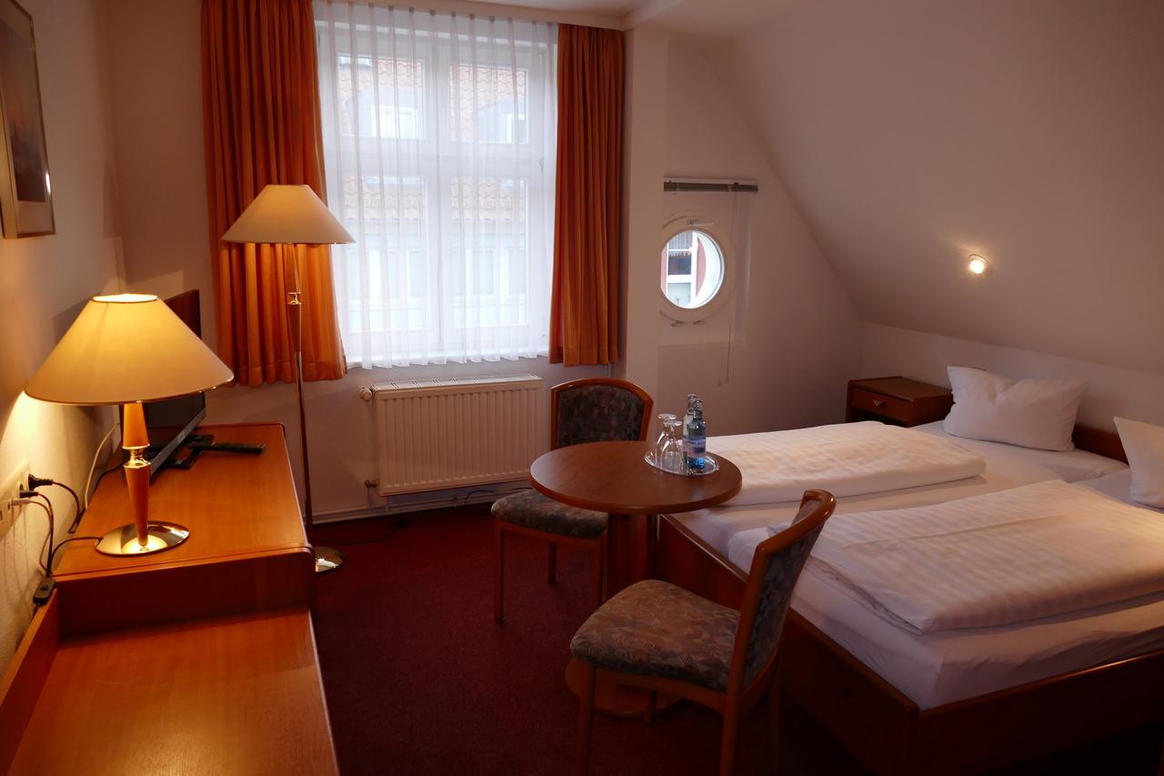 Hotel Am Dom グライフスヴァルト エクステリア 写真